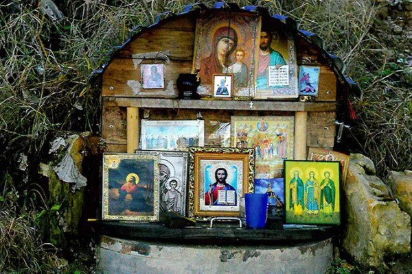 Святой источник Матроны Московской в селе Себино